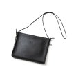 画像2: CALEE/STUDS LEATHER ZIP SACOCHE（BLACK）［レザージップサコッシュ-25春夏］ (2)