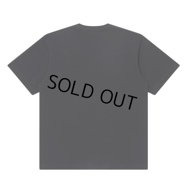 画像2: BlackEyePatch/HEAVY WEIGHT SMALL B EMBLEM TEE（BLACK） (2)