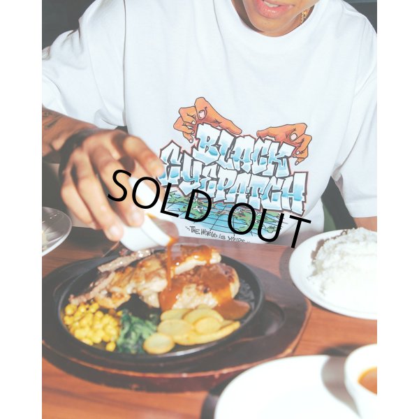 画像3: BlackEyePatch/WORLD IS YOURS TEE（WHITE） (3)