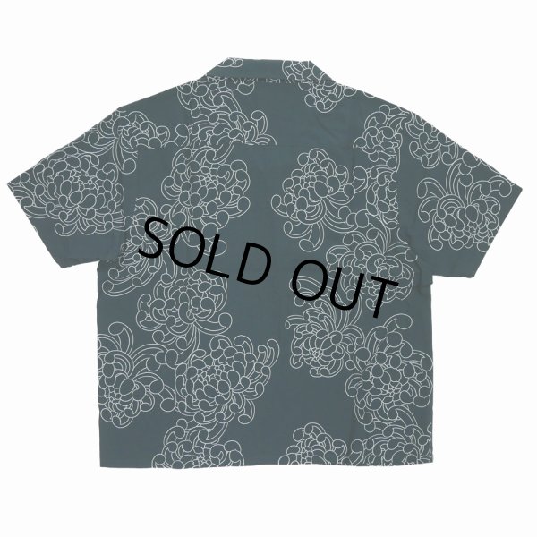 画像2: 【30％OFF】BUENA VISTA/菊柄 S/S SHIRTS（BLACK）［菊柄オープンカラーシャツ-25春夏］ (2)