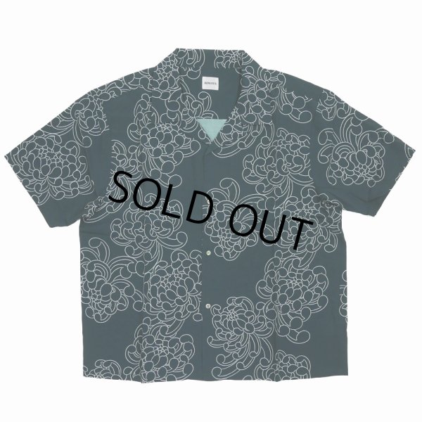 画像1: 【30％OFF】BUENA VISTA/菊柄 S/S SHIRTS（BLACK）［菊柄オープンカラーシャツ-25春夏］ (1)