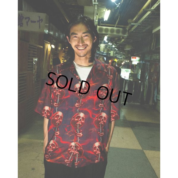画像2: WACKO MARIA/56 TATTOO STUDIO / HAWAIIAN SHIRT（NAVY）［ハワイアンシャツ-25春夏］ (2)