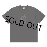 画像: BlackEyePatch/GRAYSCALE LABEL PACK TEE（CHARCOAL）