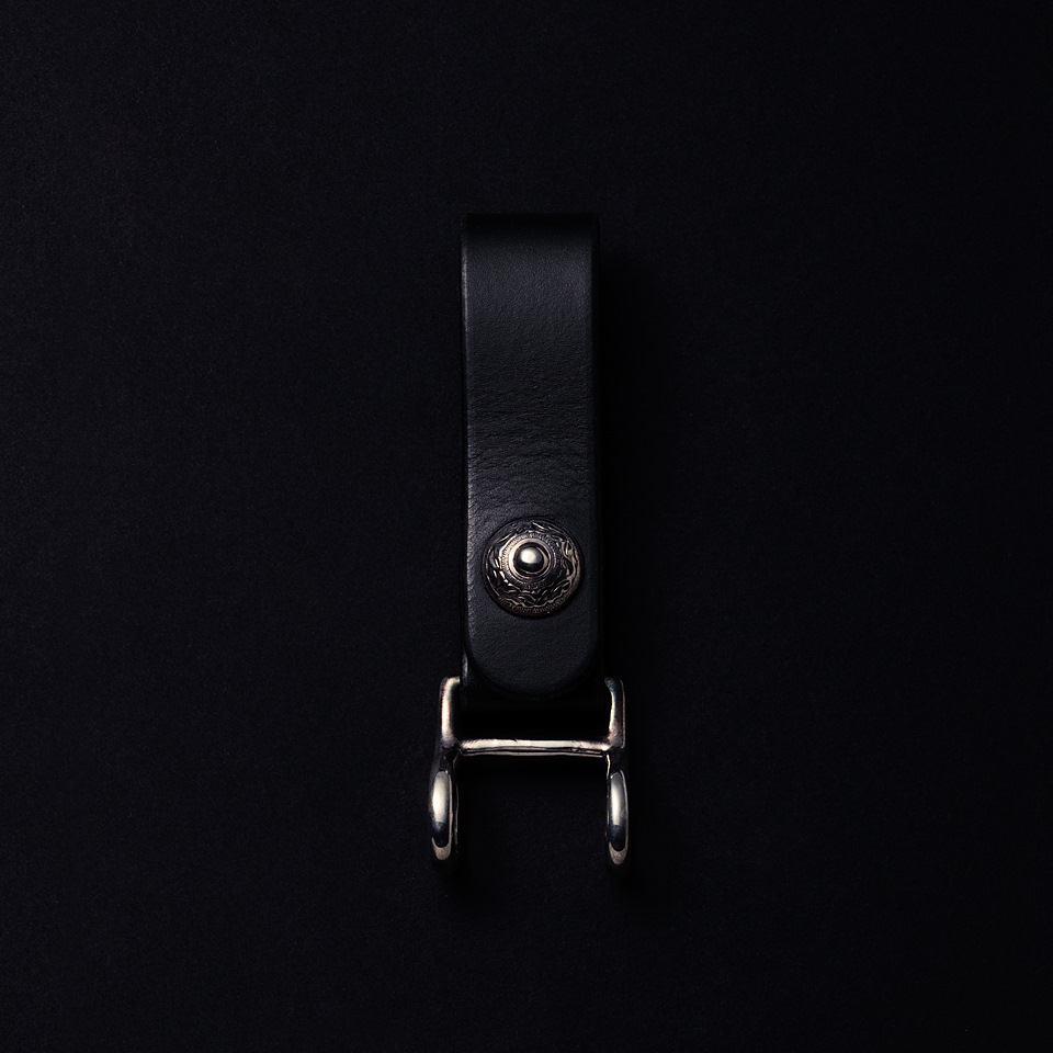 ANTIDOTE BUYERS CLUB/Classic Key Bak（Black-Smooth Leather