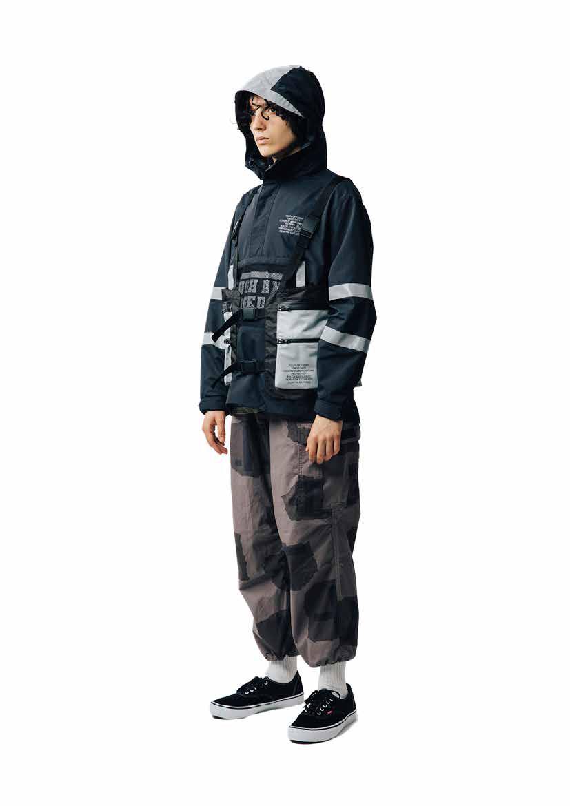 ROUGH AND RUGGED/HUNTER(ブラック) 【50%OFF】[ハーフジップフード