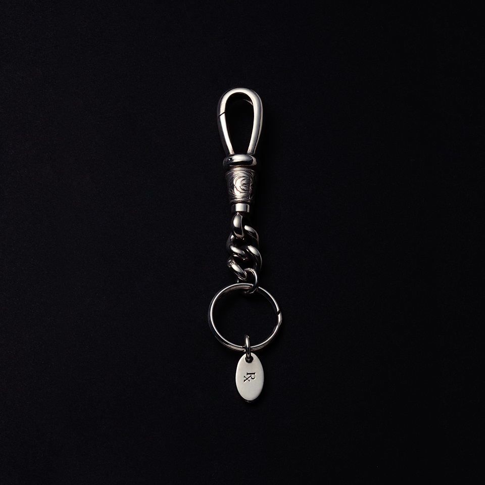 ANTIDOTE BUYERS CLUB/Classic Key Chain（Silver）［キーチェーン