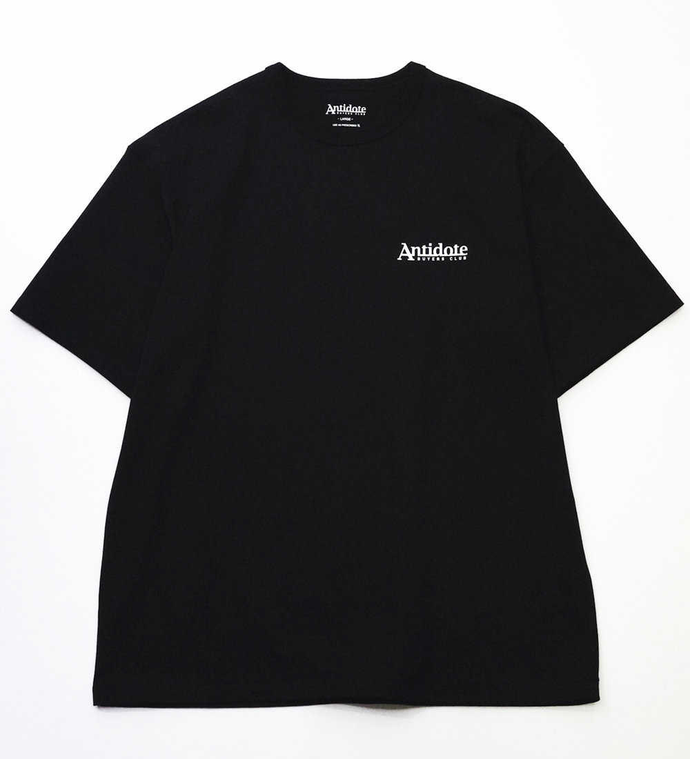 ANTIDOTE BUYERS CLUB/Pima Cotton S/S Tee（Black）［プリントT］ - JONAS