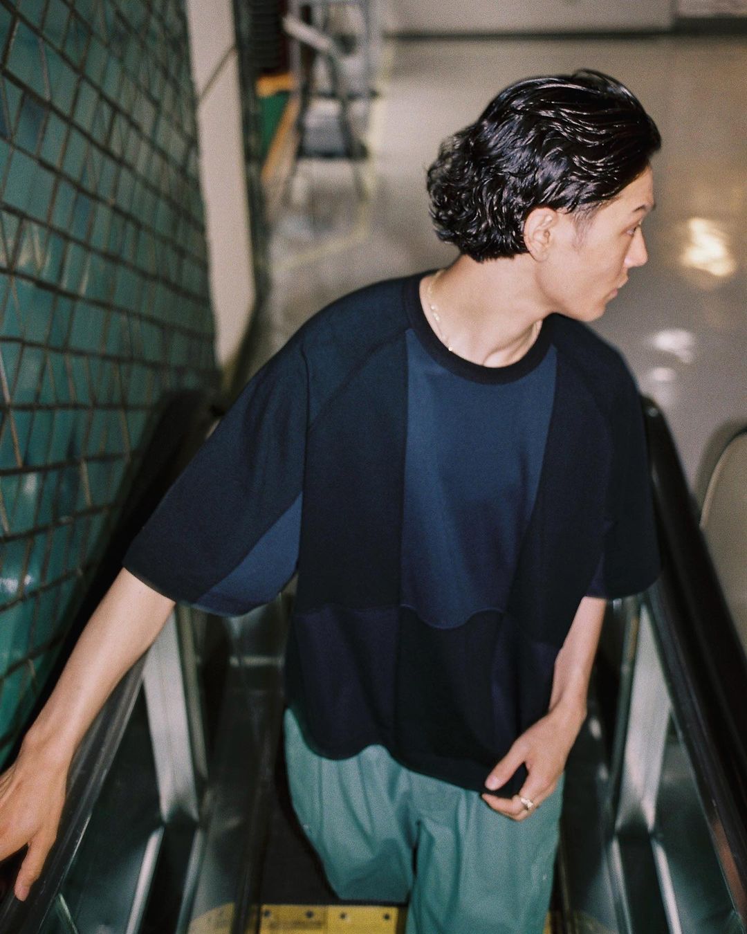 TIGHTBOOTH/SUZU T-SHIRT（Black）［切り替えT-22夏］ - JONAS