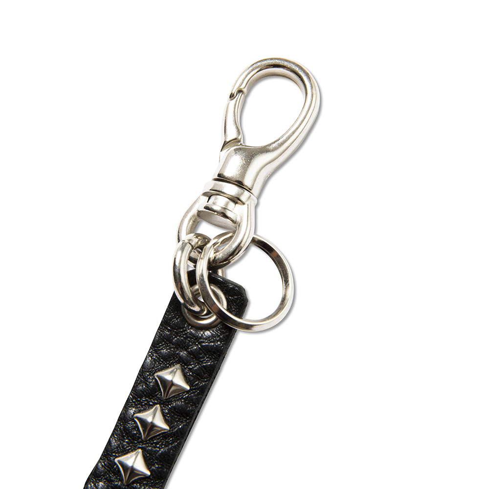 CALEE/Studs & Embossing assort leather key ring -F-（Black F