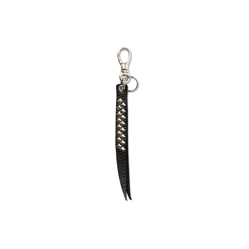 画像: CALEE/Studs & Embossing assort leather key ring -E-（Black E）［スタッズレザーキーリング-22秋冬］