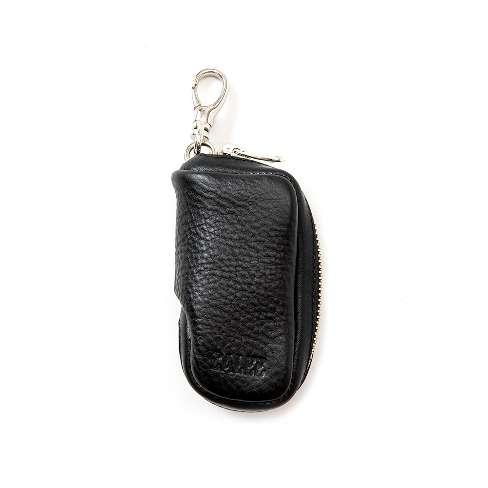 画像: CALEE/Round & Pyramid studs leather multi case（Black）［スタッズレザーマルチケース-22秋冬］