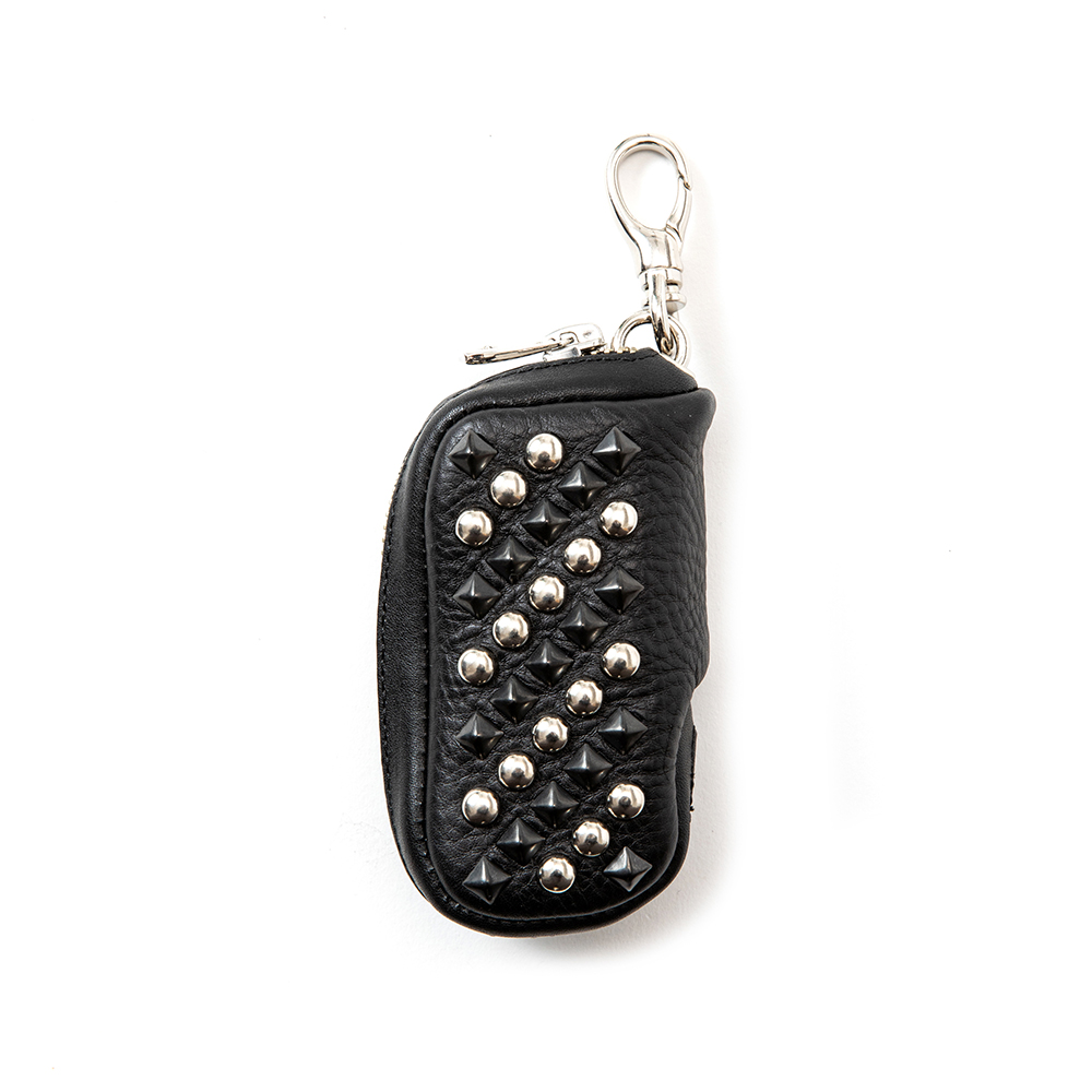 画像: CALEE/Round & Pyramid studs leather multi case（Black）［スタッズレザーマルチケース-22秋冬］