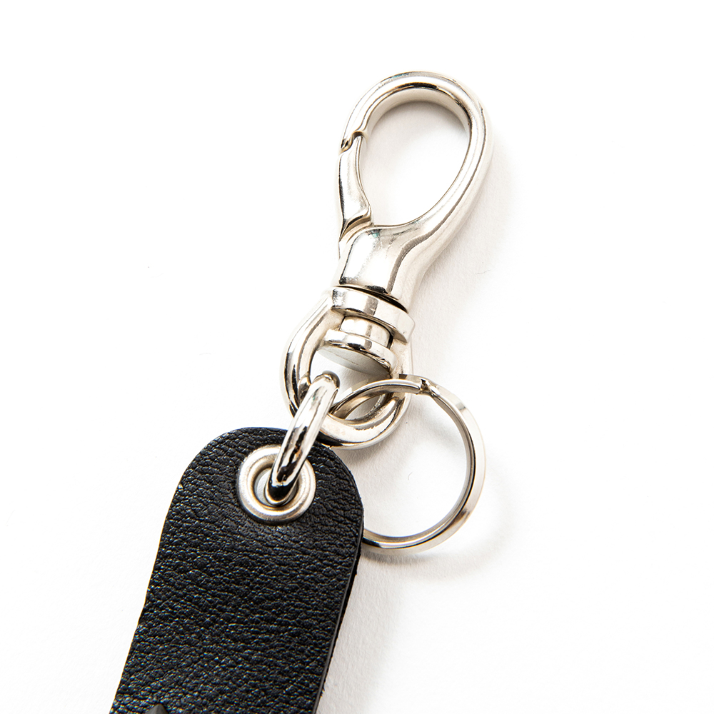 画像: CALEE/Round & Pyramid studs leather key ring（Black）［スタッズレザーキーリング-22秋冬］