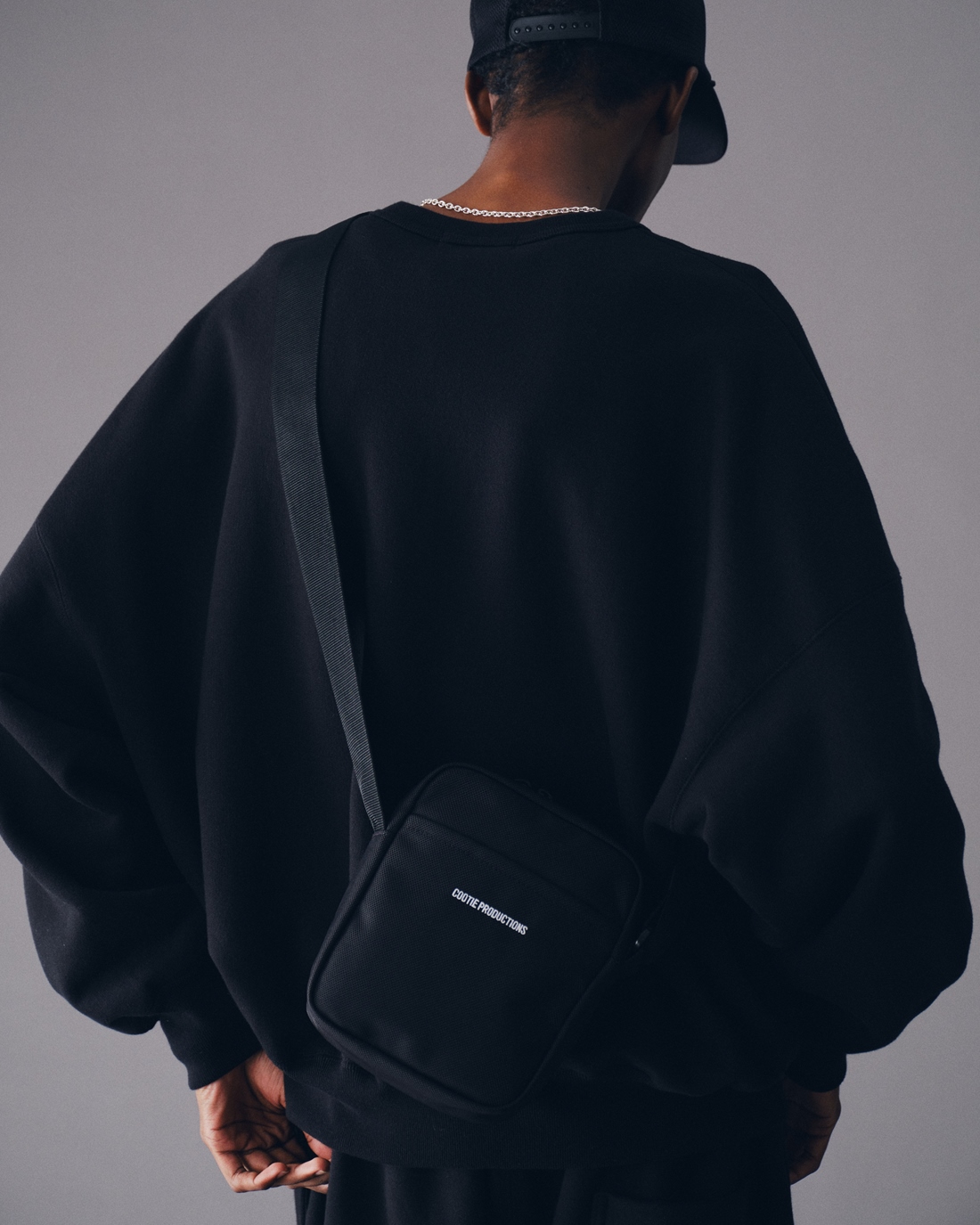 画像: COOTIE PRODUCTIONS/Compact Shoulder Bag（Black）［コンパクトショルダーバッグ-23春夏］
