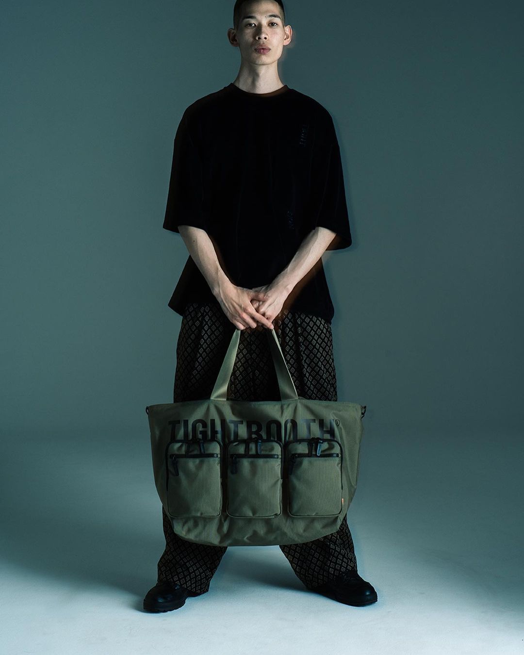 画像: TIGHTBOOTH/TRIPLE POCKET BIG TOTE（Khaki）［ビッグトート-23秋冬］