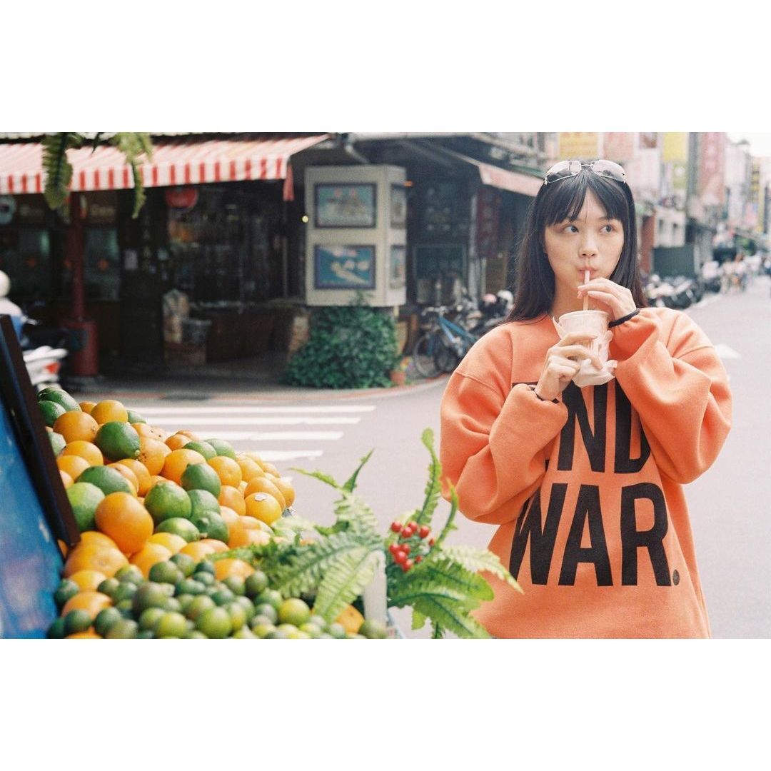 画像: CHALLENGER/C/N END WAR FLEECE（ORANGE）［フリースクルーネック-23秋冬］