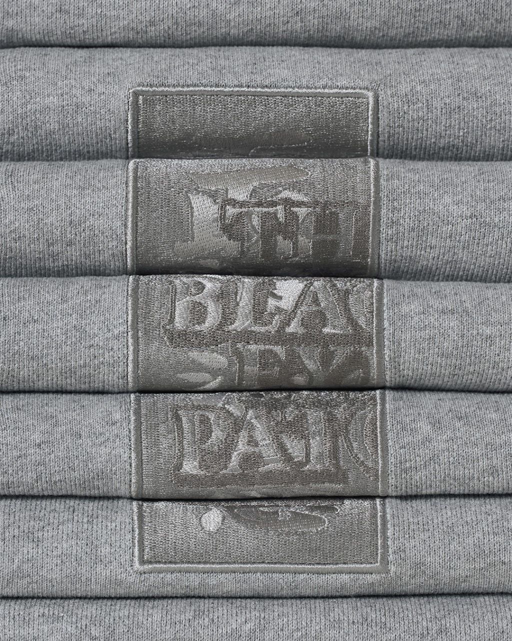 画像: BlackEyePatch/HWC SAME COLORED CREW SWEAT（HEATHER GRAY）