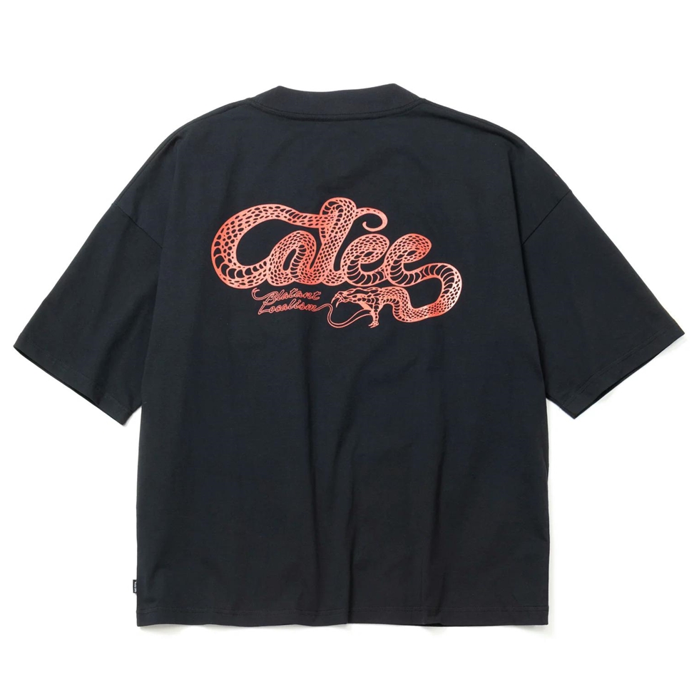 画像: 【30%OFF】CALEE/× SHELTECH CL SNAKE LOGO DROP SHOULDER TEE（BLACK）［ドロップショルダーポケT-24春夏］