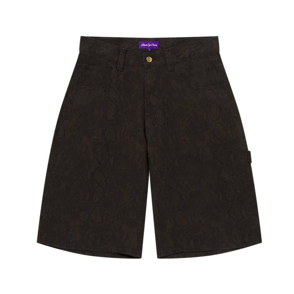 画像: BlackEyePatch/PYTHON PATTERNED BAGGY DUCK SHORTS（OLIVE）