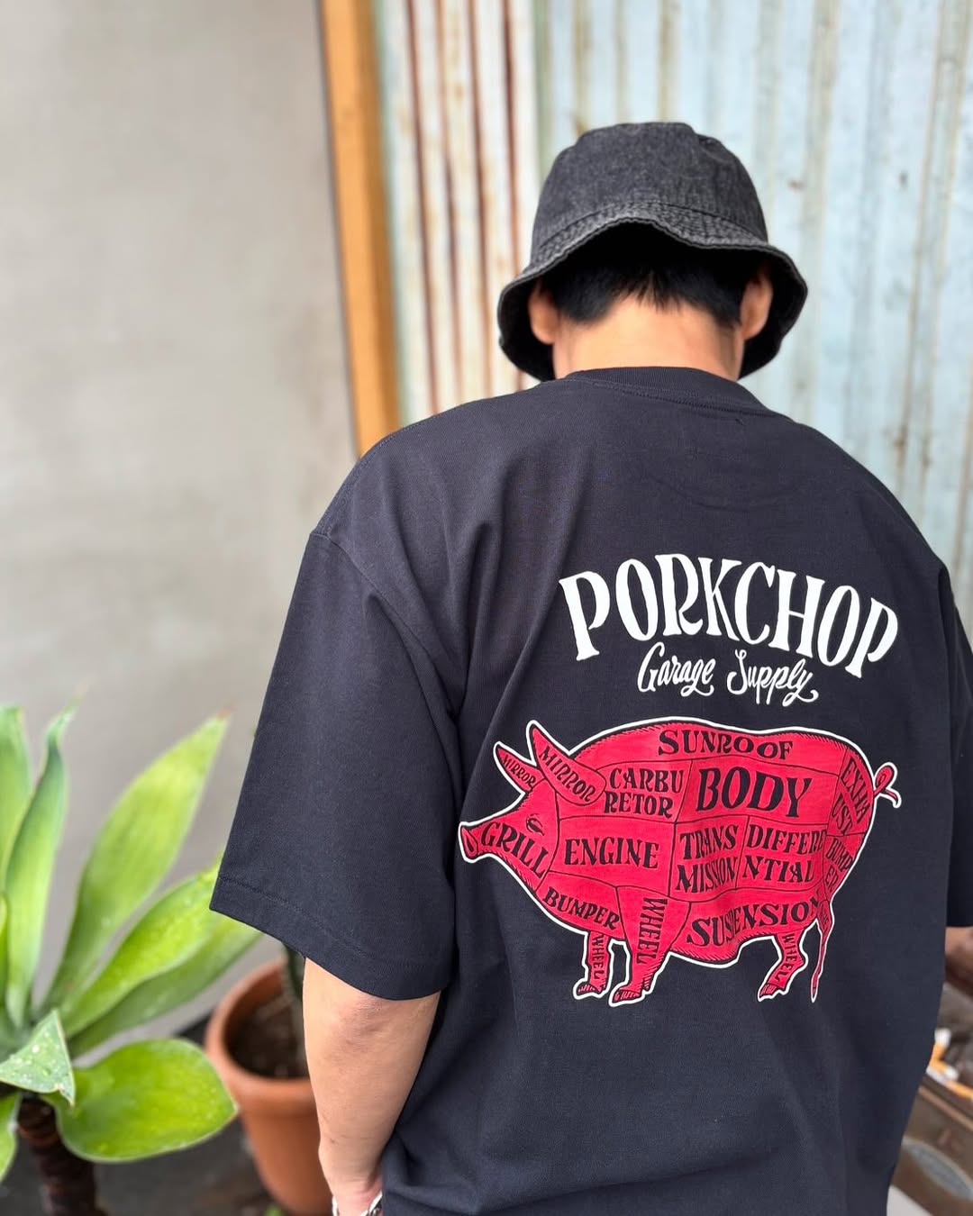 画像: PORKCHOP/PORK BACK TEE（BLACK）［ポークバックT-25春夏］