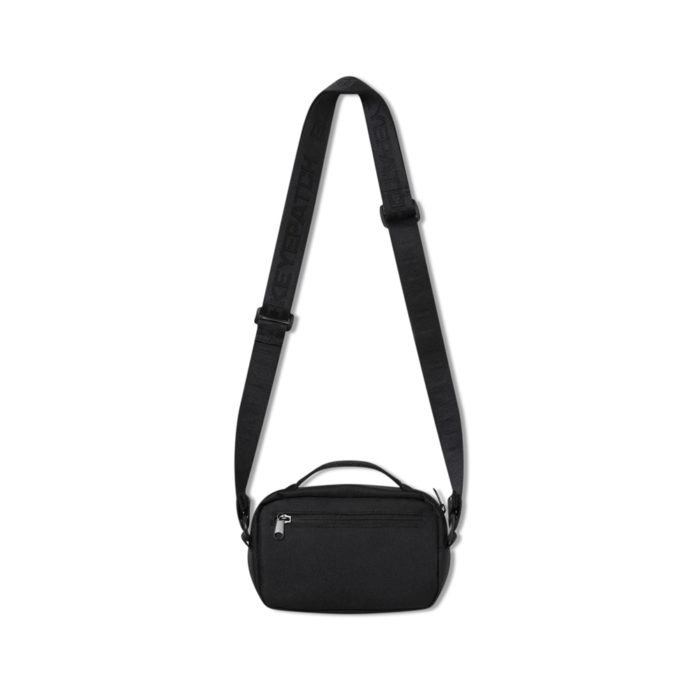画像: BlackEyePatch/OG LABEL SHOULDER POUCH（BLACK）